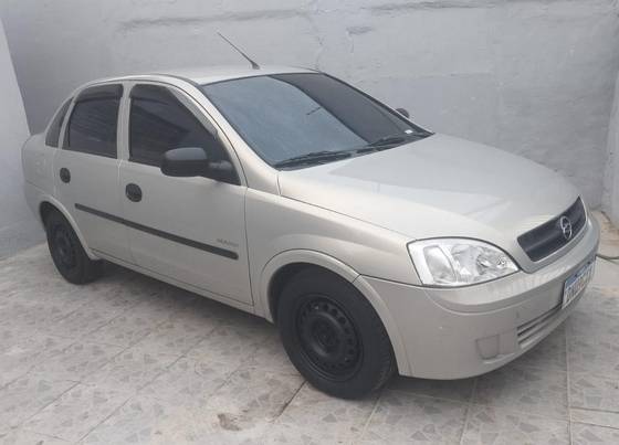 CHEVROLET CORSA 1.8 MPFI MAXX SEDAN 8V FLEX 4P MANUAL CHEVROLET CORSA 1.8 MPFI MAXX SEDAN 8V FLEX 4P MANUAL